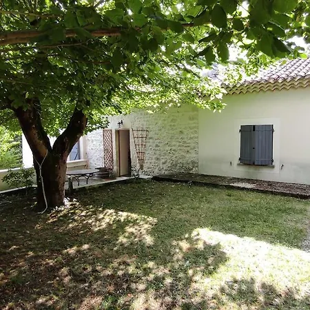 Villa ✰chaleureuse Quercynoise Avec Piscine & Jolie Vue✰ *