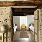 ✰chaleureuse Quercynoise Avec Piscine & Jolie Vue✰ Montcuq