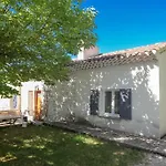 ✰chaleureuse Quercynoise Avec Piscine & Jolie Vue✰ Montcuq