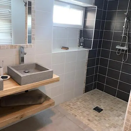 ✰chaleureuse Quercynoise Avec Piscine & Jolie Vue✰