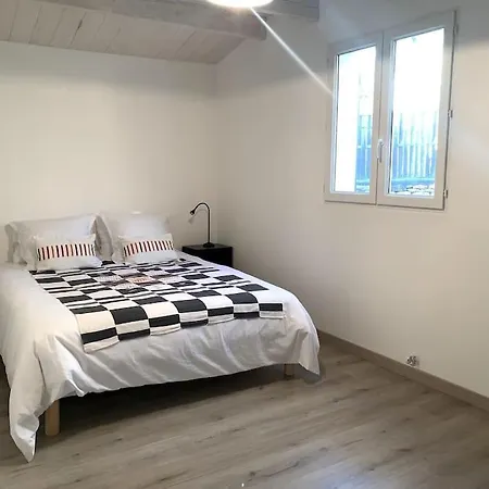 ✰chaleureuse Quercynoise Avec Piscine & Jolie Vue✰ * Montcuq